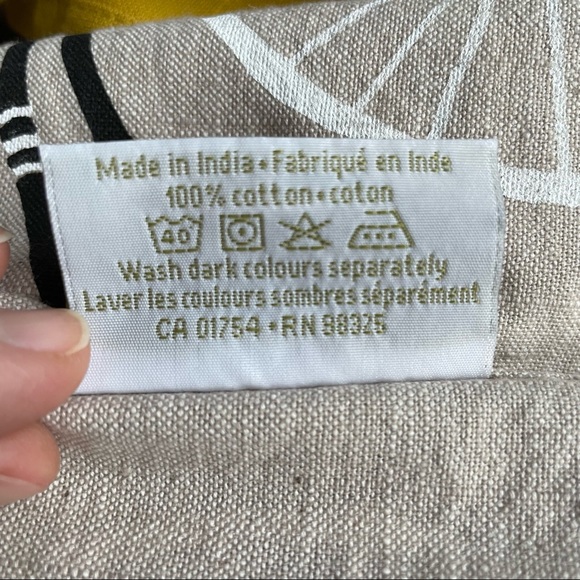 Danica Studio Apron, Bicycles - Picture 7 of 8